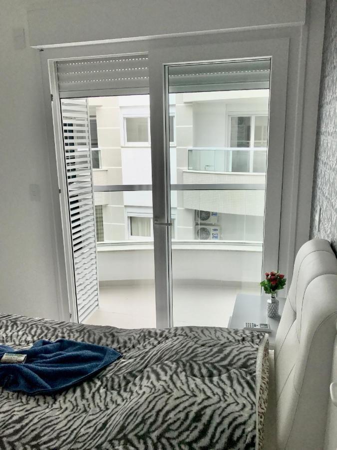 Apartamento Maravilhoso em Florianópolis na Praia dos Ingleses com piscina Exterior foto